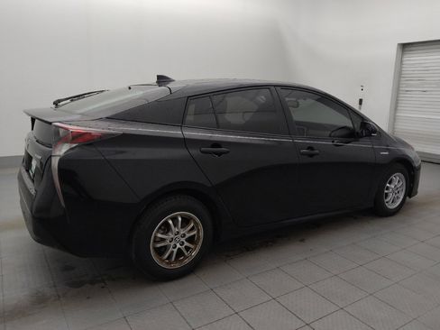 Used 2016 Toyota Prius Four image 10
