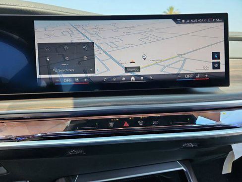 New 2025 BMW i7 xDrive60 image 22