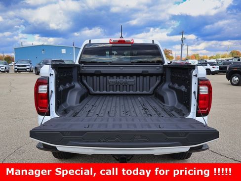 New 2026 GMC Canyon Elevation w/ Convenience Package image 5