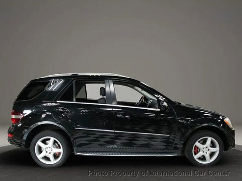 Used 2009 Mercedes-Benz ML 550 4MATIC image 3
