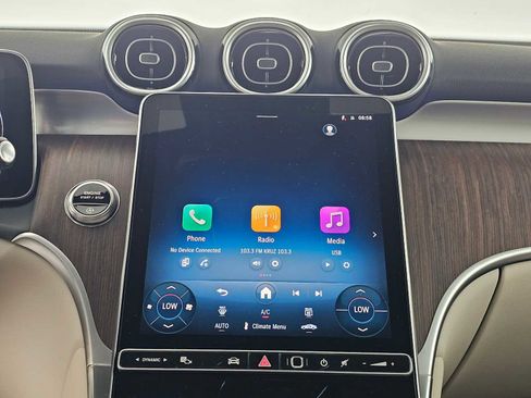 New 2026 Mercedes-Benz GLC 300 4MATIC image 24