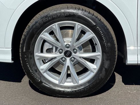 New 2025 Audi Q3 2.0T Premium Plus image 24