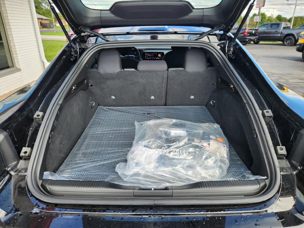 New 2027 Dodge Charger R/T AWD/4WD image 14