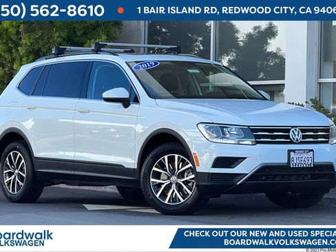 Used 2019 Volkswagen Tiguan SE w/ Panoramic Sunroof Package AWD/4WD image 1