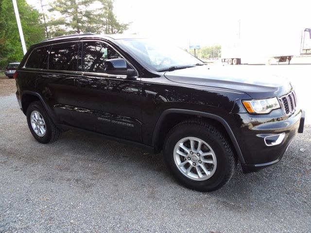 Used 2020 Jeep Grand Cherokee Laredo AWD/4WD image 6