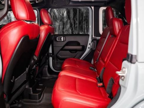 Used 2024 Jeep Wrangler Unlimited Rubicon 392 image 13