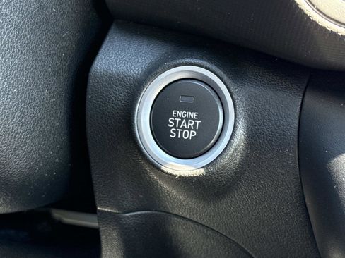 Certified 2023 Hyundai Kona SEL AWD/4WD image 15