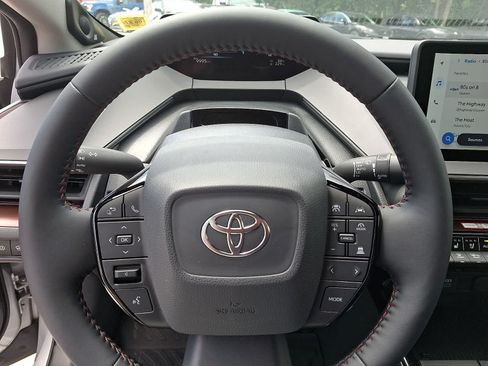New 2026 Toyota Prius Plug-In Hybrid FWD image 16