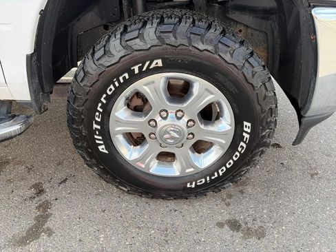 Used 2021 RAM 2500 Big Horn w/ Level 1 Equipment Group AWD/4WD image 14
