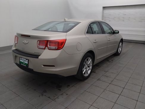 Used 2014 Chevrolet Malibu LT w/ Power Convenience Package FWD image 9