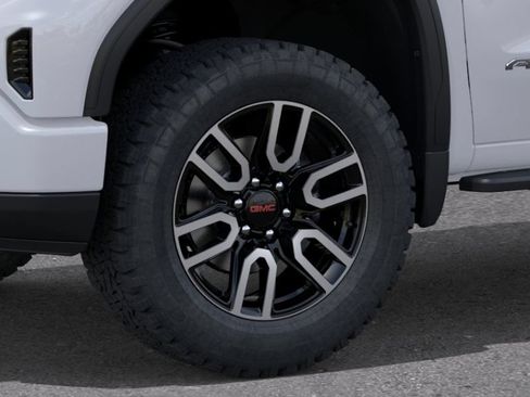 New 2026 GMC Sierra 1500 AT4 w/ AT4 Premium Package AWD/4WD image 29