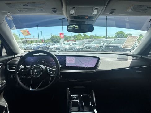 Used 2024 Buick Envision Preferred AWD/4WD image 22