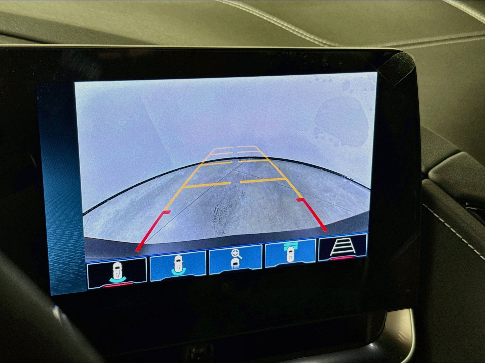 Used 2024 Chevrolet Corvette Z06 RWD image 18