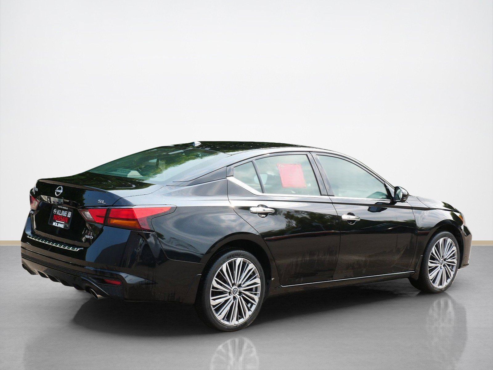 Certified 2023 Nissan Altima 2.5 SL AWD/4WD image 5