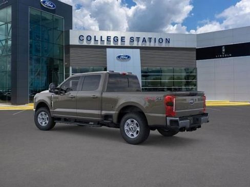 New 2026 Ford F250 XLT w/ XLT Premium Package image 4