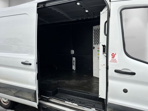 Used 2019 Ford Transit 150 148 Medium Roof image 12