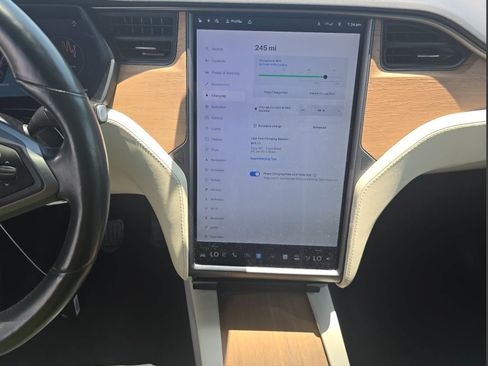 Used 2020 Tesla Model X Long Range AWD/4WD image 7