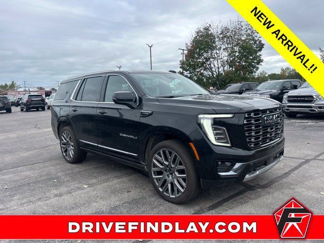 Used 2026 GMC Yukon Denali Ultimate w/ LPO, Floor Liner Package AWD/4WD image 3