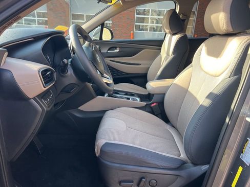 Used 2020 Hyundai Santa Fe SEL w/ Cargo Package FWD image 11