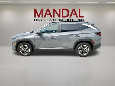 Used 2025 Hyundai Tucson SEL FWD image 8