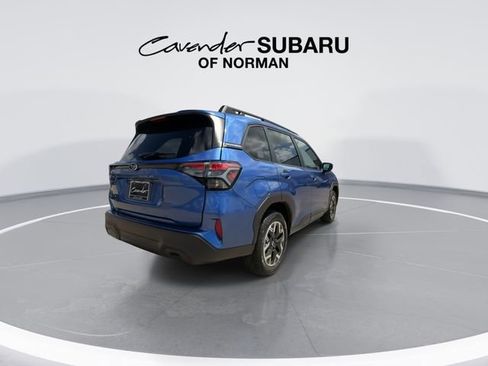 Used 2026 Subaru Forester Premium image 2