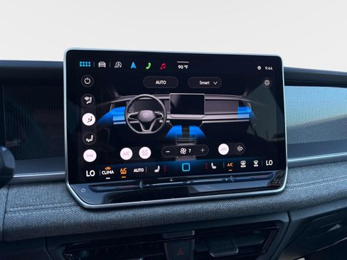 Certified 2025 Volkswagen Tiguan S FWD image 25