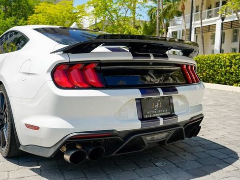 Used 2020 Ford Mustang Shelby GT500 w/ Technology Package RWD image 49