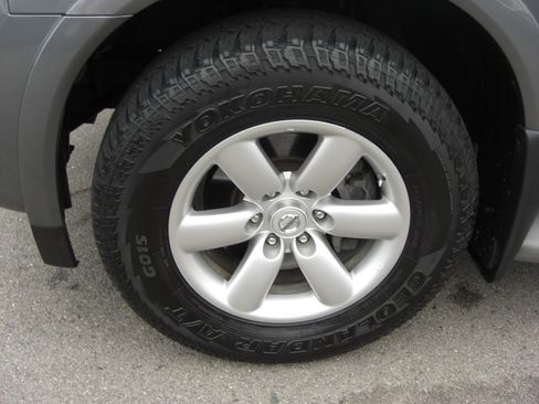 Used 2015 Nissan Armada SV image 4