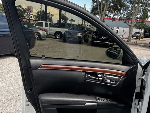 Used 2008 Mercedes-Benz S 550 S 550 4MATIC Sedan 4D image 20