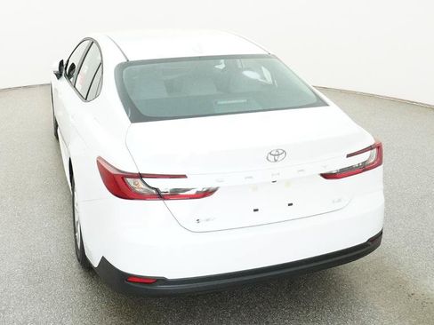 Used 2026 Toyota Camry LE FWD image 9