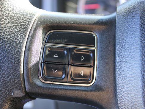 Used 2013 RAM 1500 Express AWD/4WD image 23