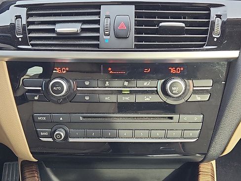 Used 2017 BMW X3 xDrive28i image 18