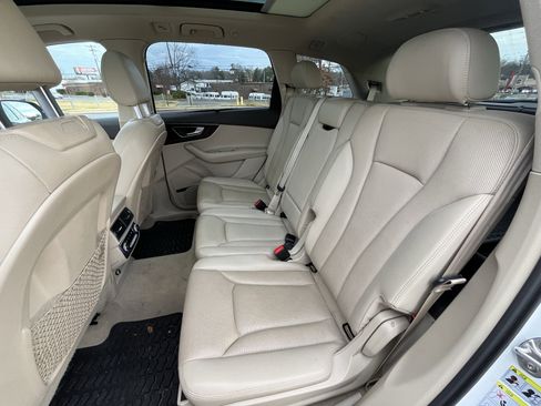 Used 2019 Audi Q7 3.0T Premium Plus w/ Premium Plus Package image 31
