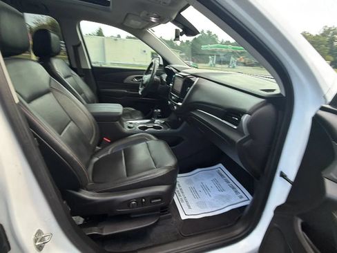 Used 2019 Chevrolet Traverse LT w/ LT Premium Package AWD/4WD image 58