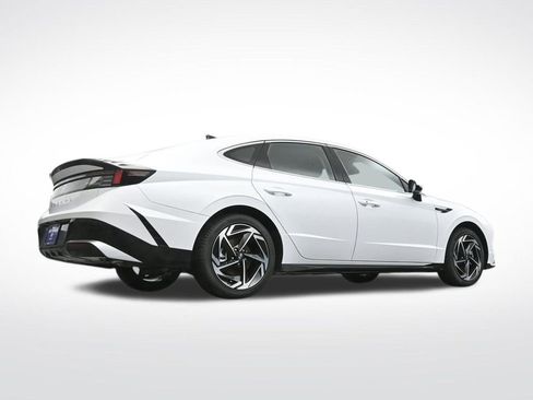 New 2026 Hyundai Sonata SEL FWD image 14