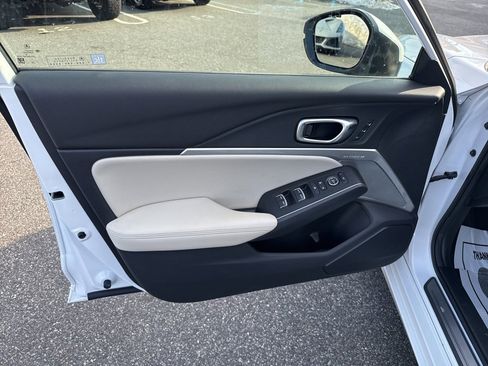 Used 2023 Acura Integra A-Spec image 12