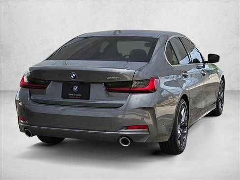 Used 2025 BMW 330i Sedan w/ Convenience Package image 5