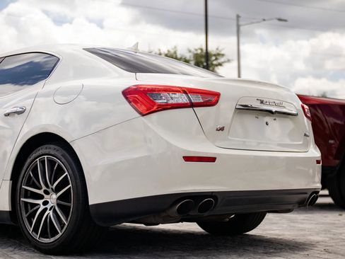 Used 2014 Maserati Ghibli S Q4 AWD/4WD image 13