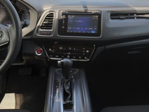 Used 2016 Honda HR-V EX image 3