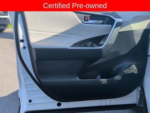 Certified 2025 Toyota RAV4 XLE AWD/4WD image 10