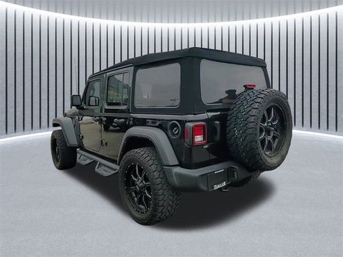 Used 2021 Jeep Wrangler Unlimited Sport image 5