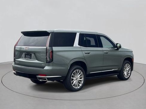 Certified 2023 Cadillac Escalade Premium Luxury AWD/4WD image 4
