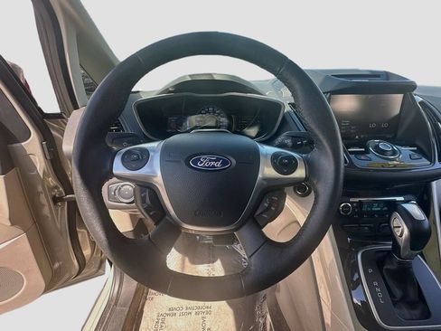 Used 2015 Ford C-MAX SEL w/ Equipment Group 302A FWD image 11