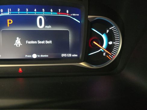 Used 2019 Honda Pilot Elite image 12