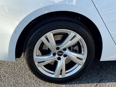 Certified 2025 Audi A5 2.0T Premium image 11