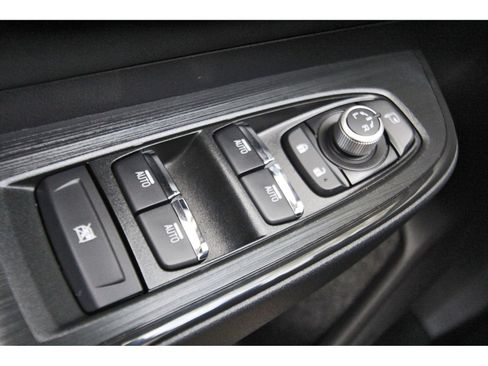 New 2026 Subaru Outback Touring AWD/4WD image 16