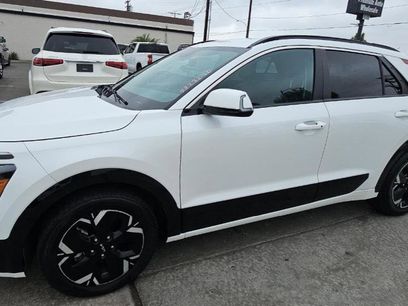 Used 2023 Kia Niro Wind