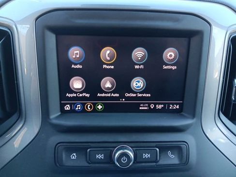 Used 2024 GMC Sierra 3500 Pro w/ Convenience Package image 16