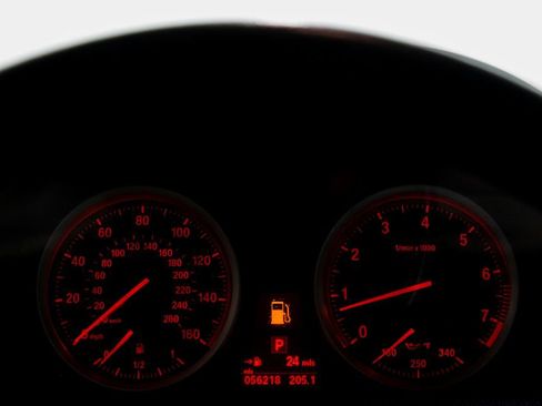 Used 2014 BMW X6 xDrive35i image 25