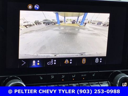 Used 2025 Chevrolet Colorado LT w/ LT Convenience Package RWD image 22